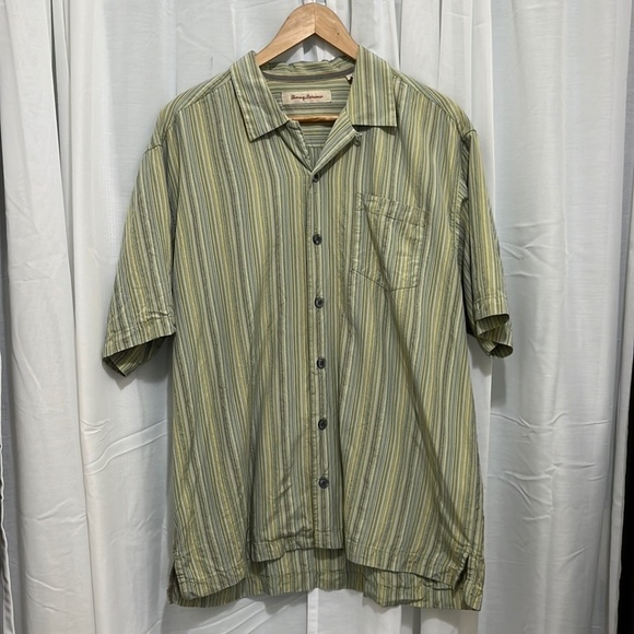 Tommy Bahama Other - Tommy Bahama 100% Silk Shirt Sleeve Shirt